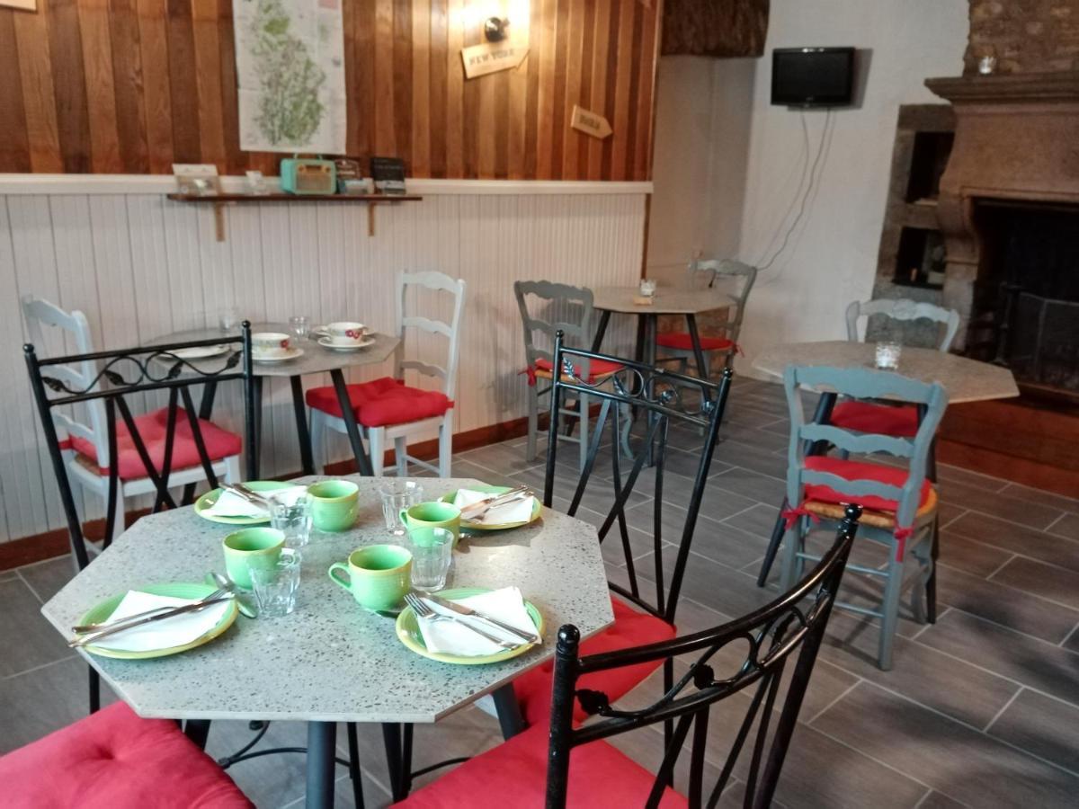 Les P'Tites Pistes Bed & Breakfast Chaux-des-Pres Luaran gambar
